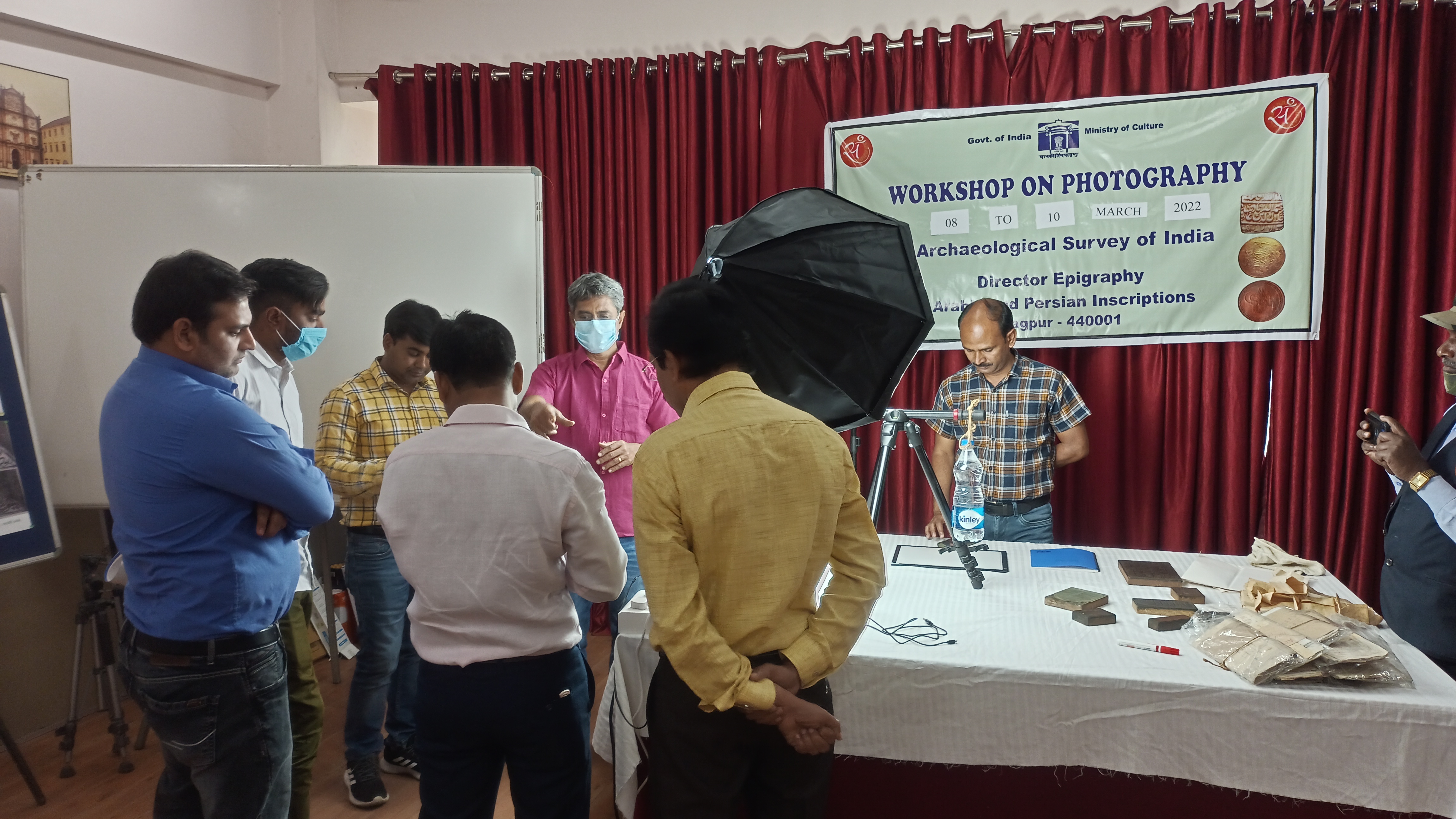 Workshop on Digital photography of Archival documents